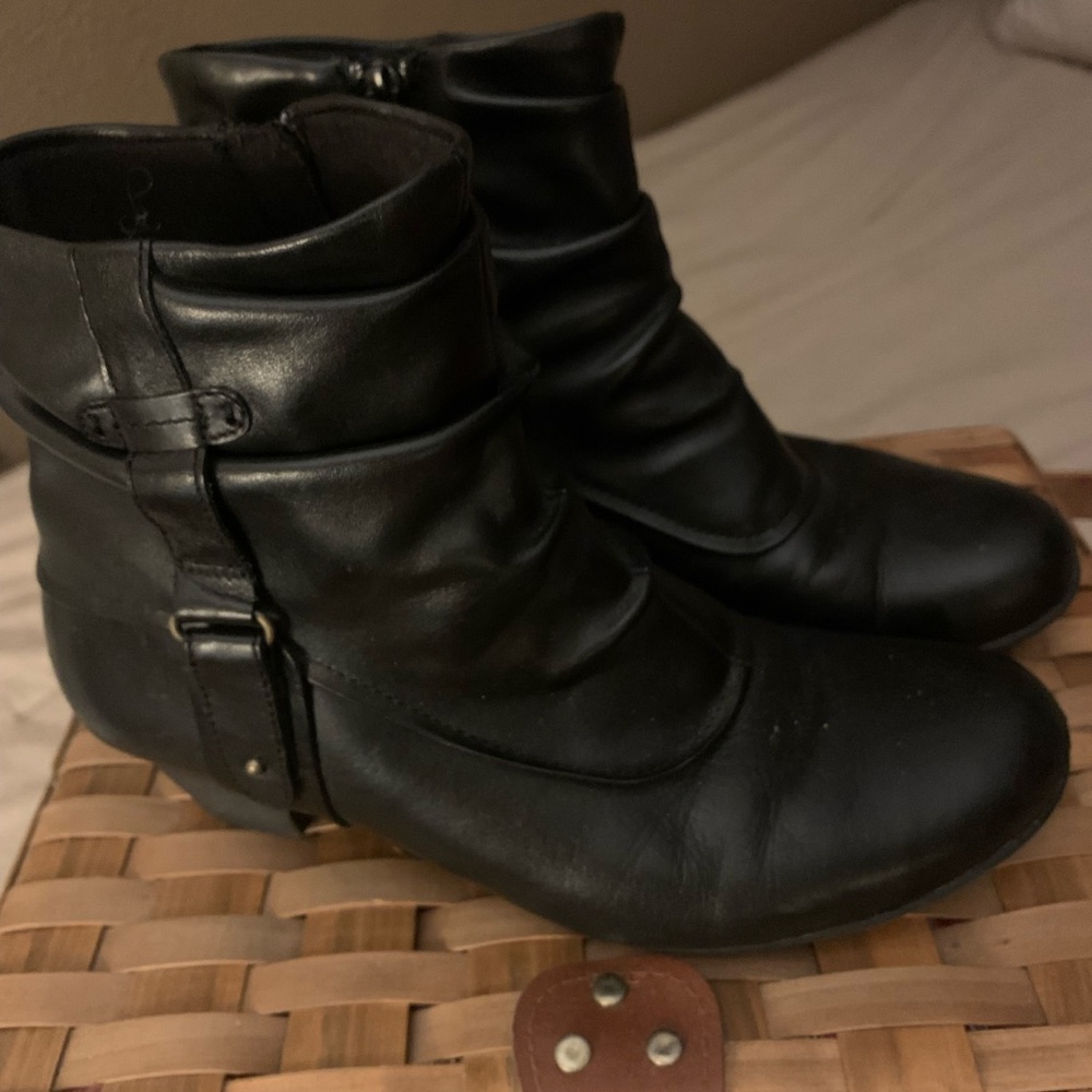 Cobb Hill bootie